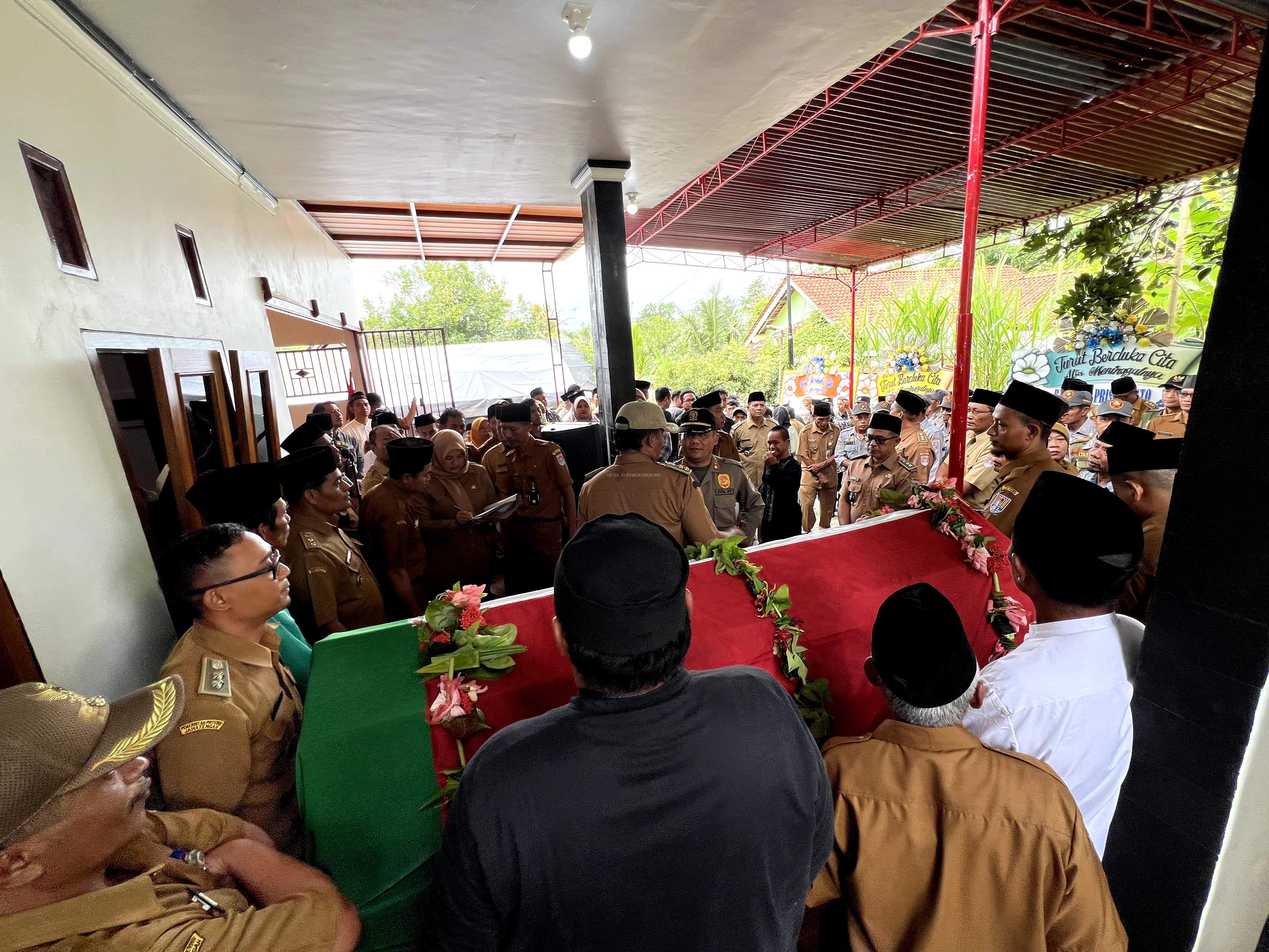 Kubangkangkung Berkabung Bapak Joko Pristiwanto Kepala Desa Kubangkangkung telah berpulang ke Rahmatullah